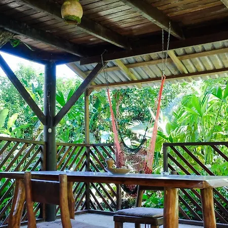 Playa Grande Lodge Cahuita Exterior foto