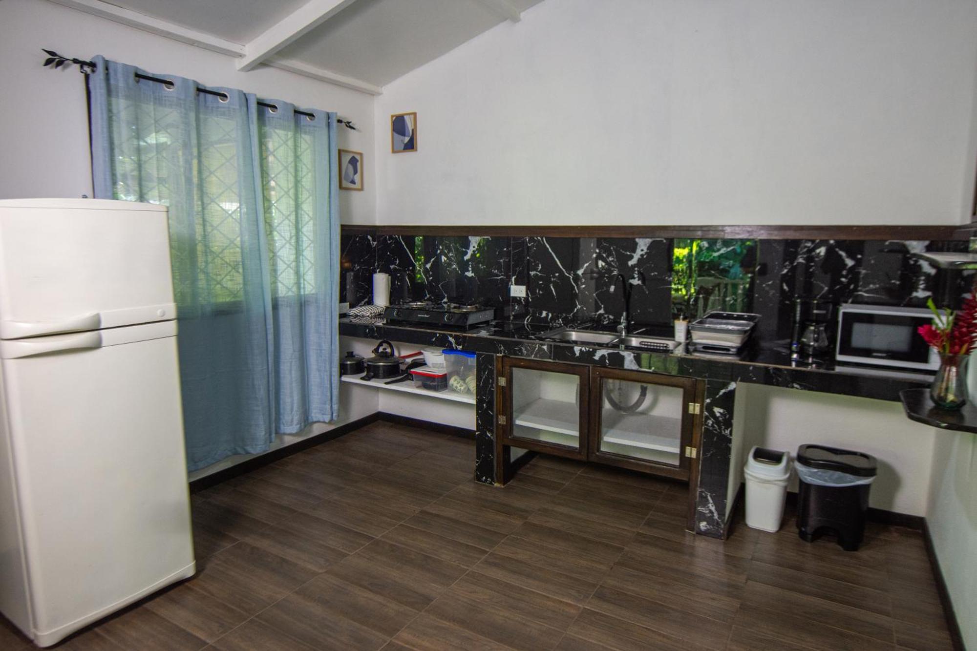 Lodge Playa Grande & Tree House